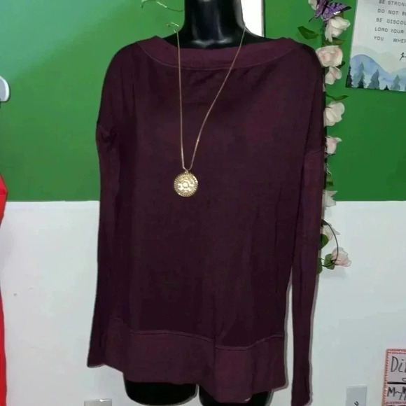 Athleta Burgundy Sweater- Small - Picture 1 of 4